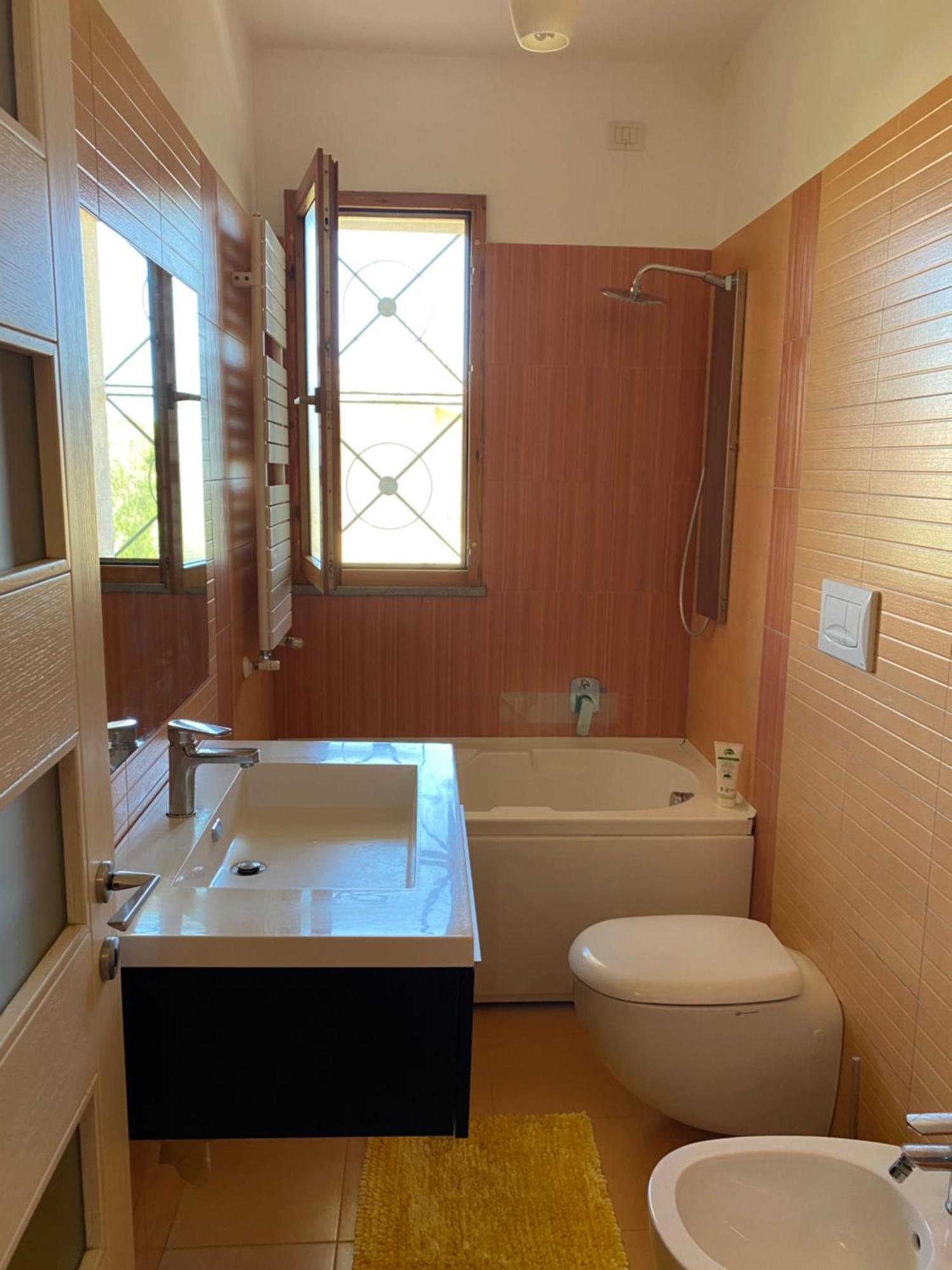 Villetta Relax Fast Wi-Fi 9 Min Porto Civitavecchia Santa Marinella Luaran gambar