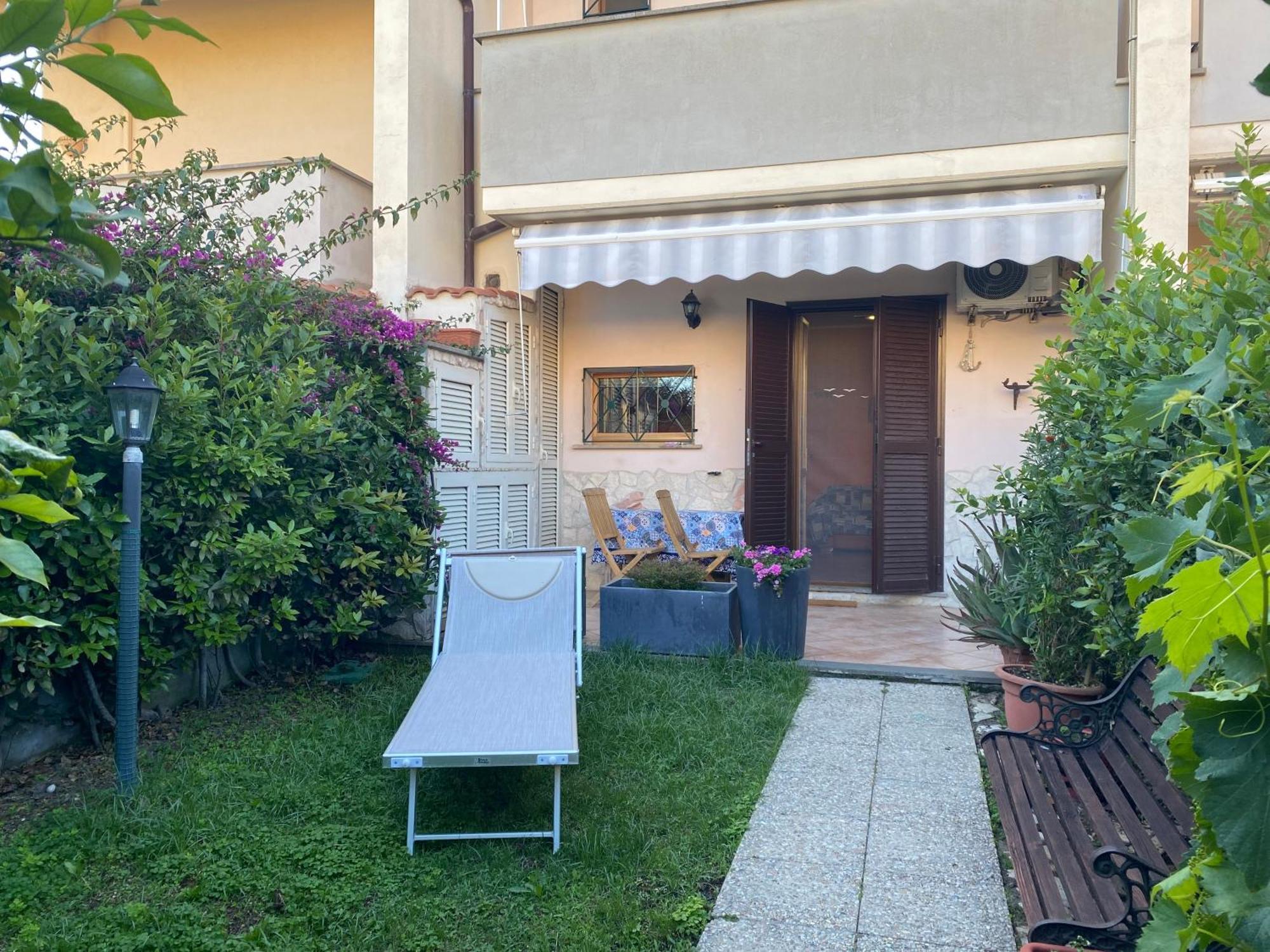 Villetta Relax Fast Wi-Fi 9 Min Porto Civitavecchia Santa Marinella Bilik gambar